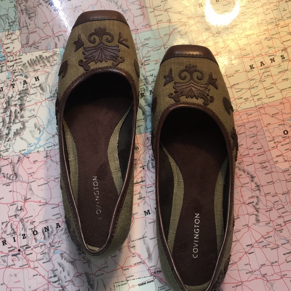 Canvas Loafer with Leather Details